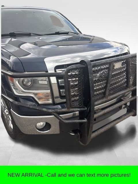 Used 2014 Blue Ford XL image 1