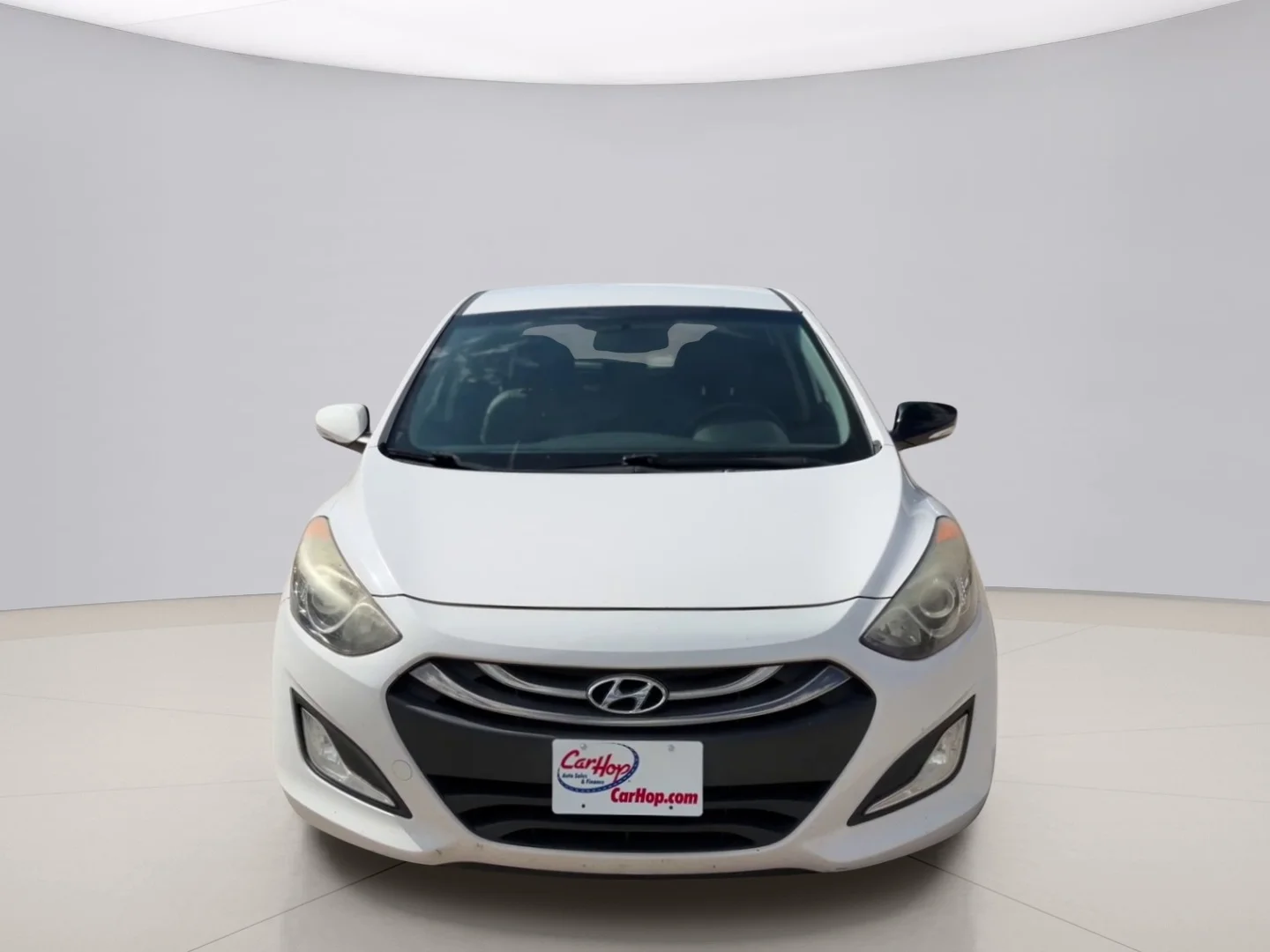 Used 2015 White Hyundai GT image 8