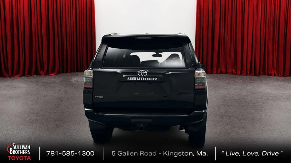 Certified Used 2017 Black Toyota SR5 Premium image 6