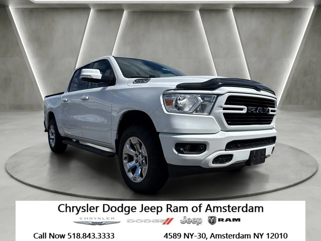 2019 RAM 1500 Big Horn/Lone Star 4x4 Crew Cab 5'7's photo