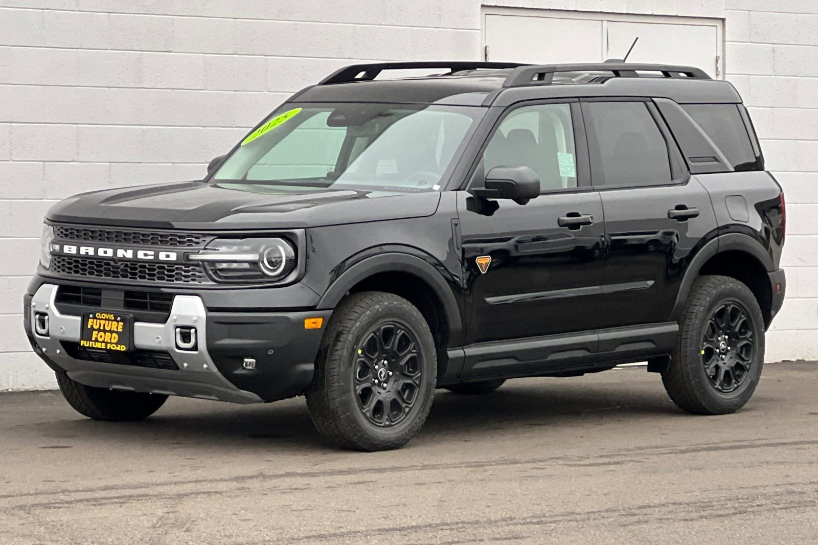 New 2025 Shadow Black Ford Badlands® image 7