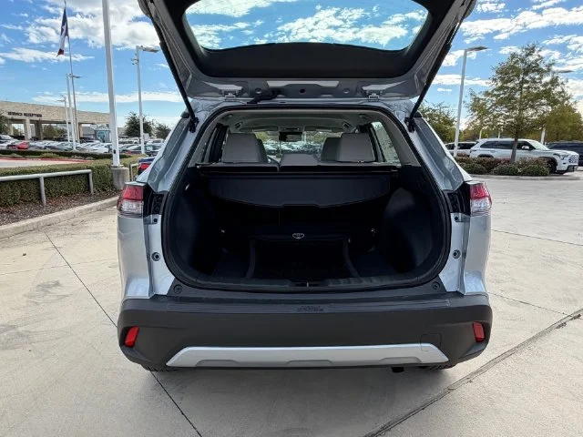New 2026 Sonic Silver Toyota L image 6