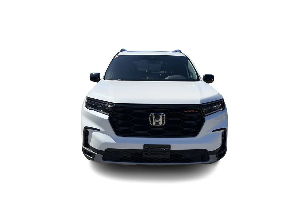 Used 2025 Platinum White Pearl Honda TrailSport AWD Certified Pre-Owned   Clean Title image 4
