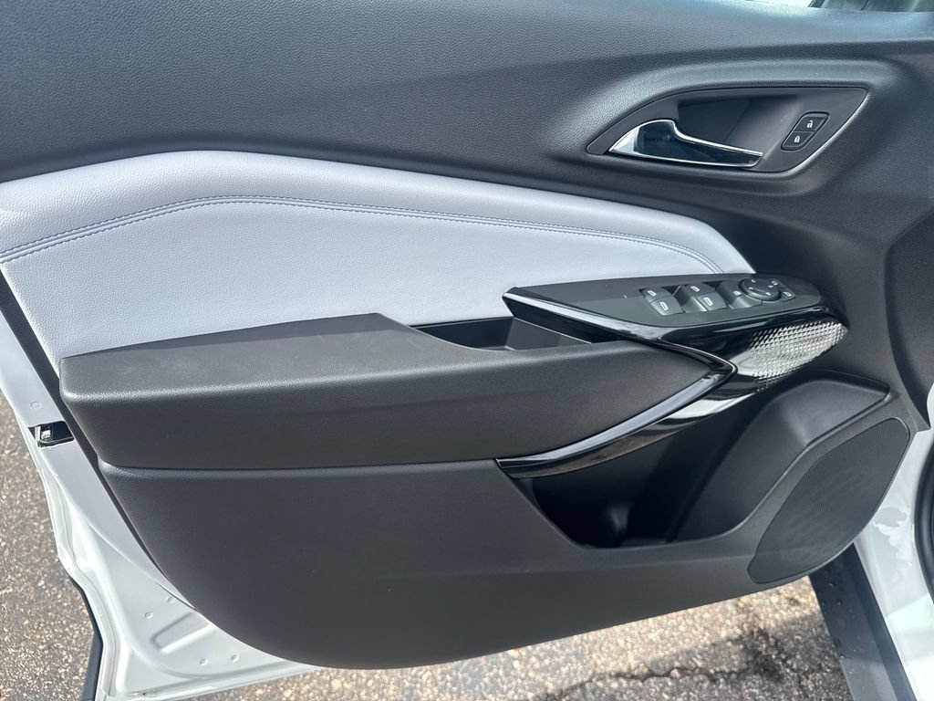 New 2026 Summit White Chevrolet LT image 11