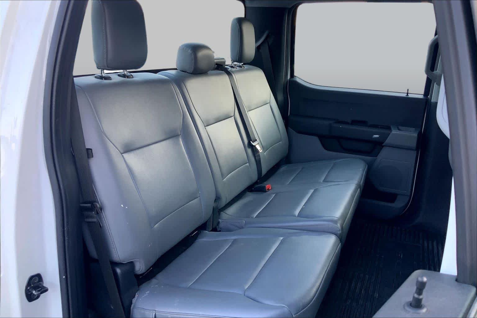 Used 2024 Oxford White Ford XL image 18