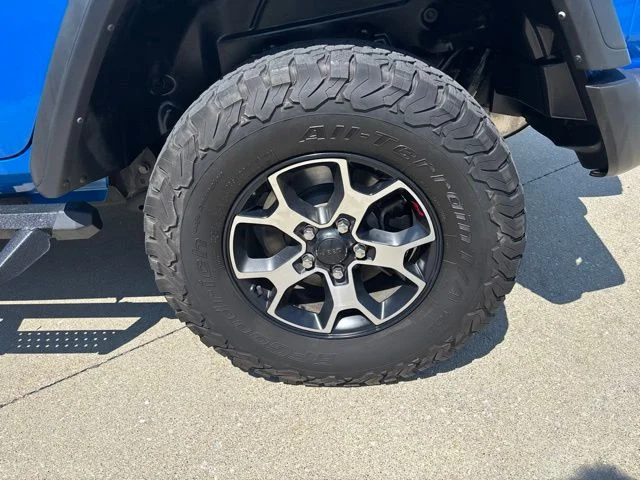 Certified Used 2022 Hydro Blue Pearlcoat Jeep Unlimited Rubicon image 11