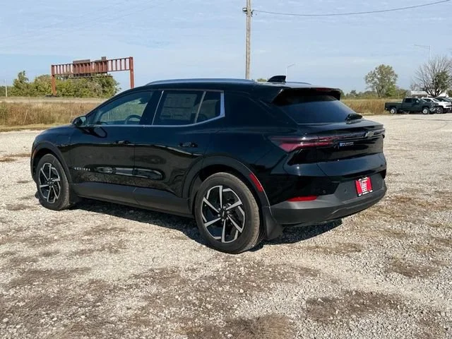 New 2026 Black Chevrolet LT image 3