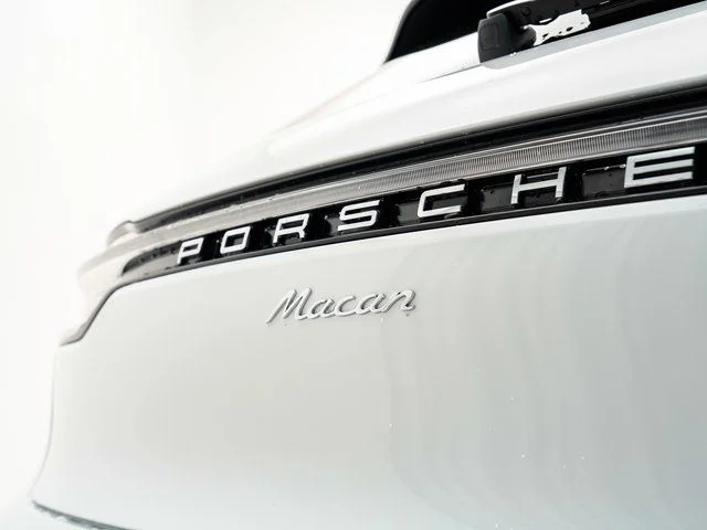 2025 Porsche Macan Base - Photo 30