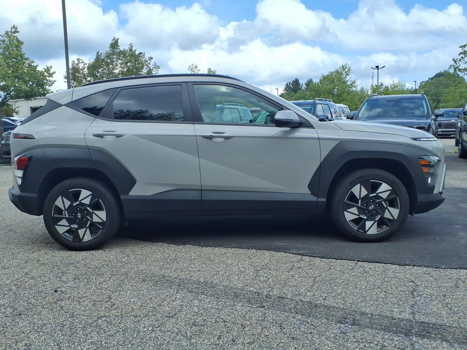 Certified Used 2024 Ecotronic Gray Pearl Hyundai SEL image 4