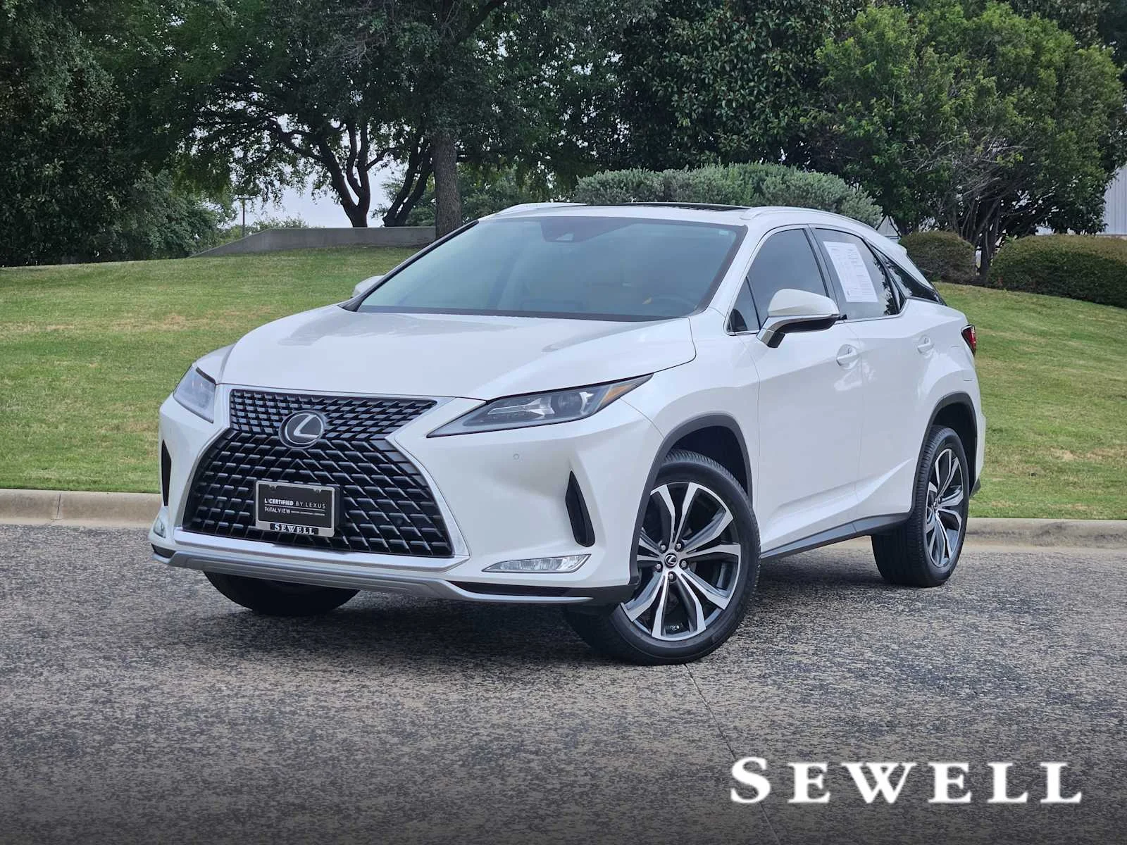 Certified Used 2022 EMINENT WHITE PEARL Lexus  image 1