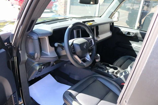 2025 Ford Bronco 4-Door Outer Banks - Photo 18