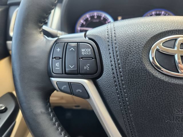 Used 2019 White Toyota Limited image 31