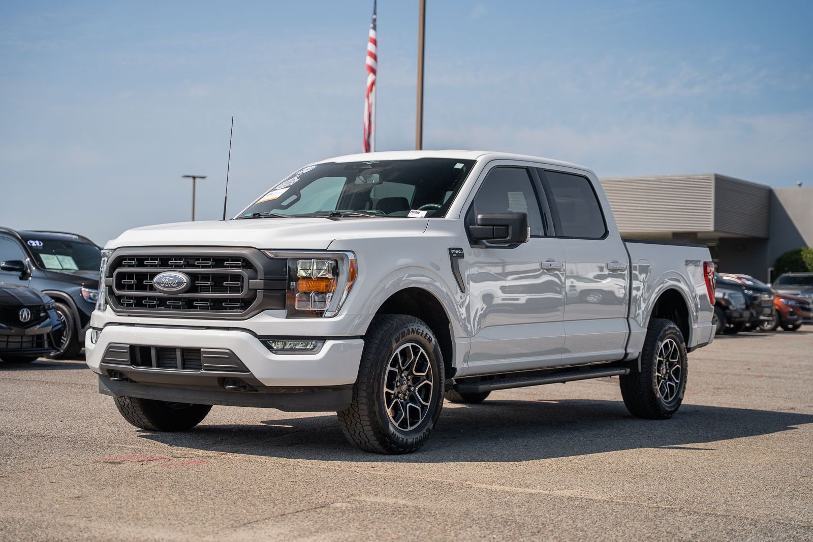 Certified Used 2023 White Ford XLT image 3