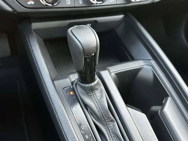 2025 Honda Accord SE - Photo 28