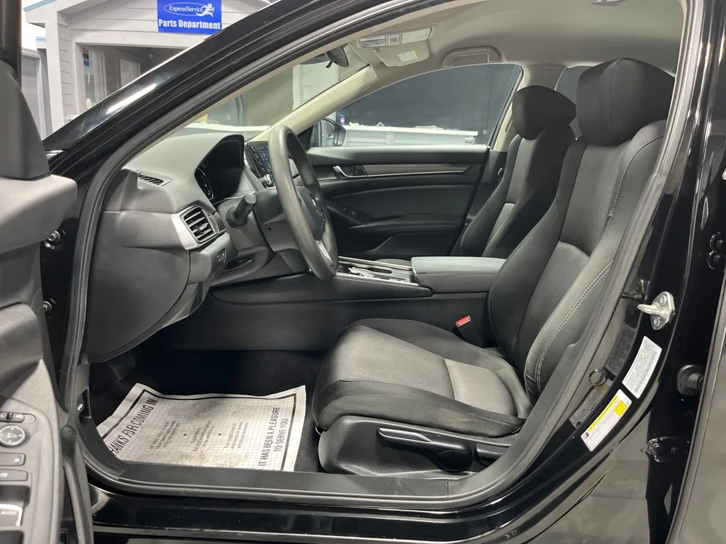 2021 Honda Accord LX - Photo 11