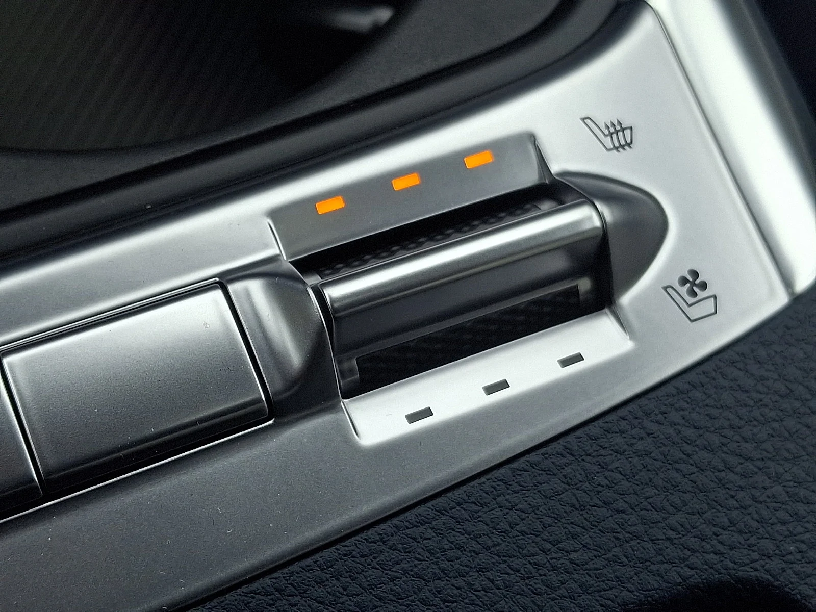 2026 Kia Carnival SX Prestige - Photo 22