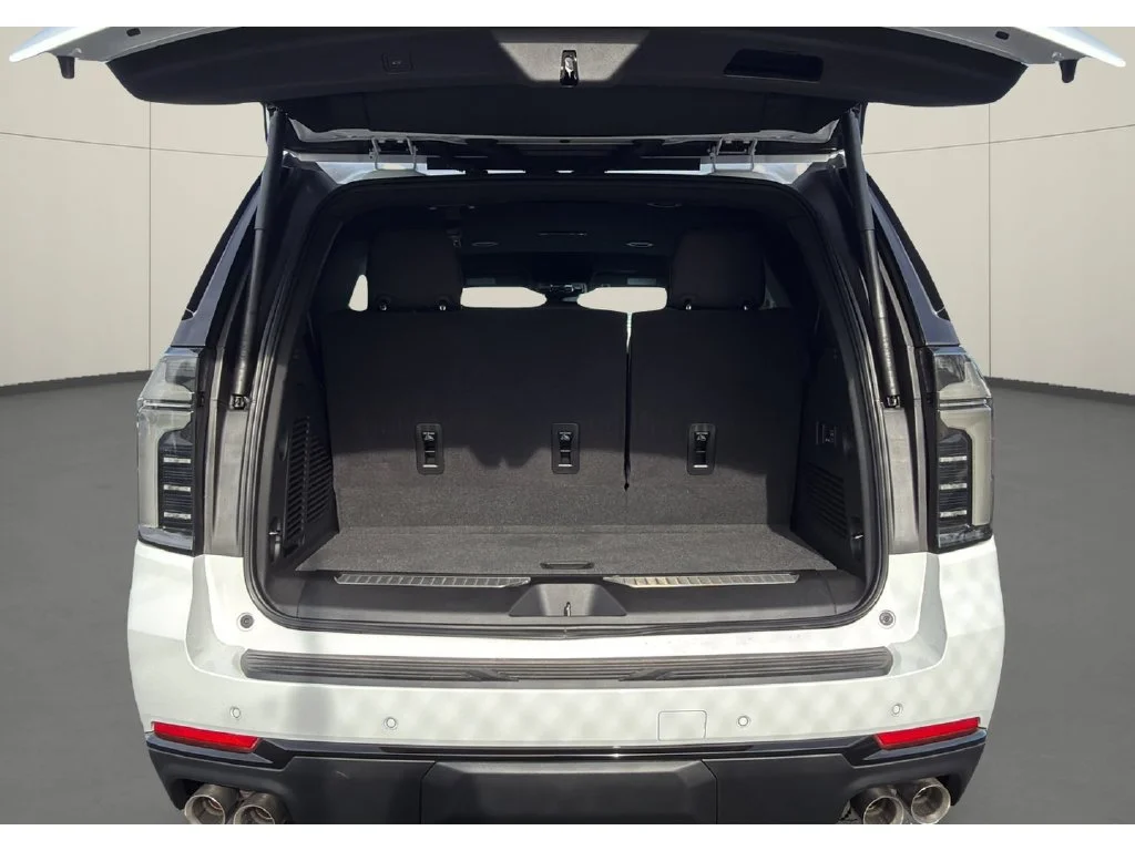 New 2026 Summit White Chevrolet Z71 image 11