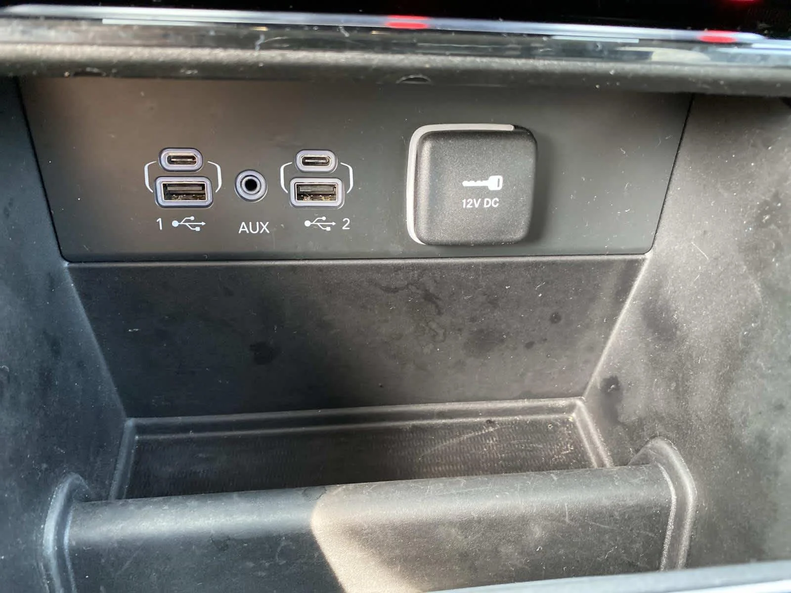 Certified Used 2023 Silver Zynith Jeep Laredo image 13