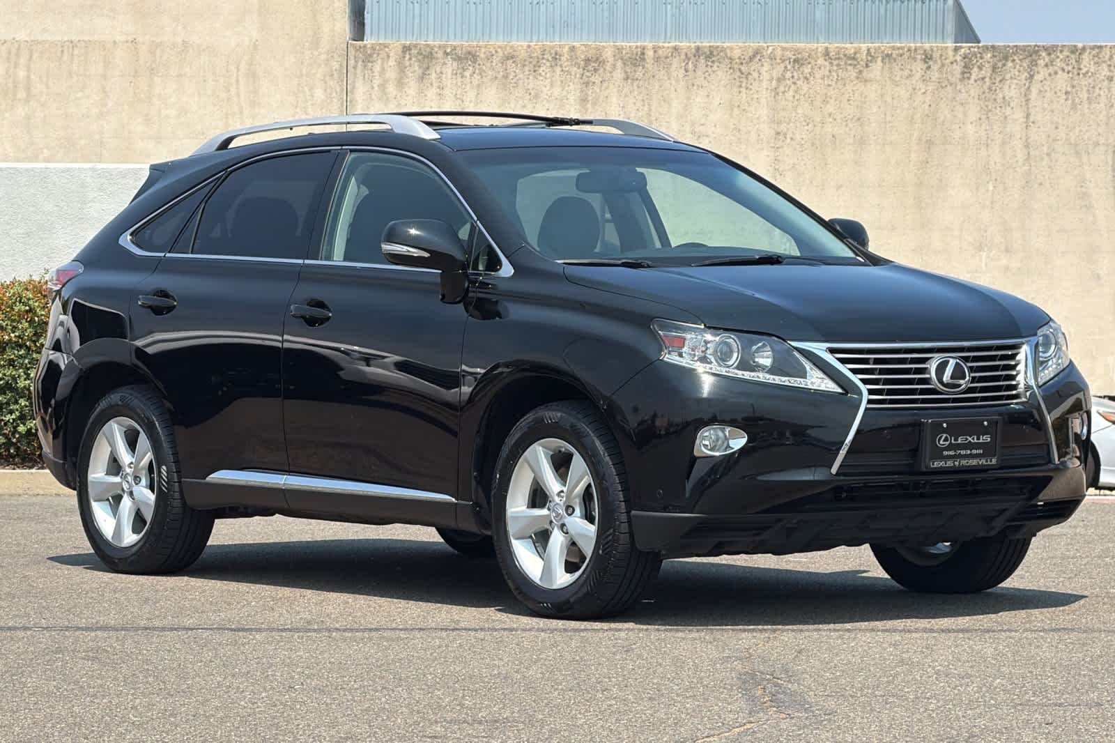 Used 2015 Obsidian Lexus  image 5