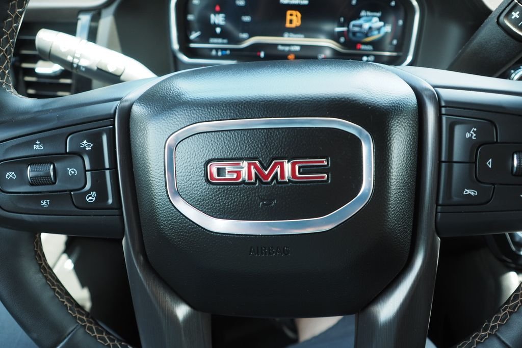 Used 2025 Black GMC AT4 image 30