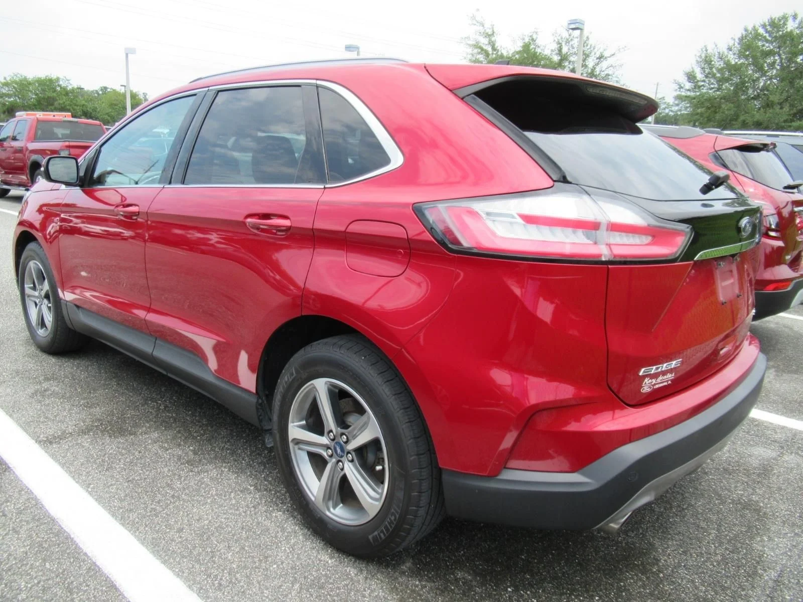 Used 2020 Red Ford SEL image 3