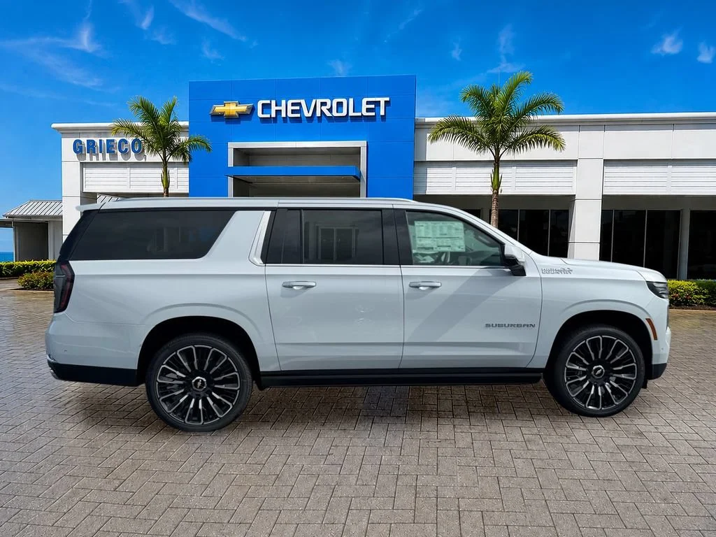 New 2026 Polar White Tricoat Chevrolet High Country image 8