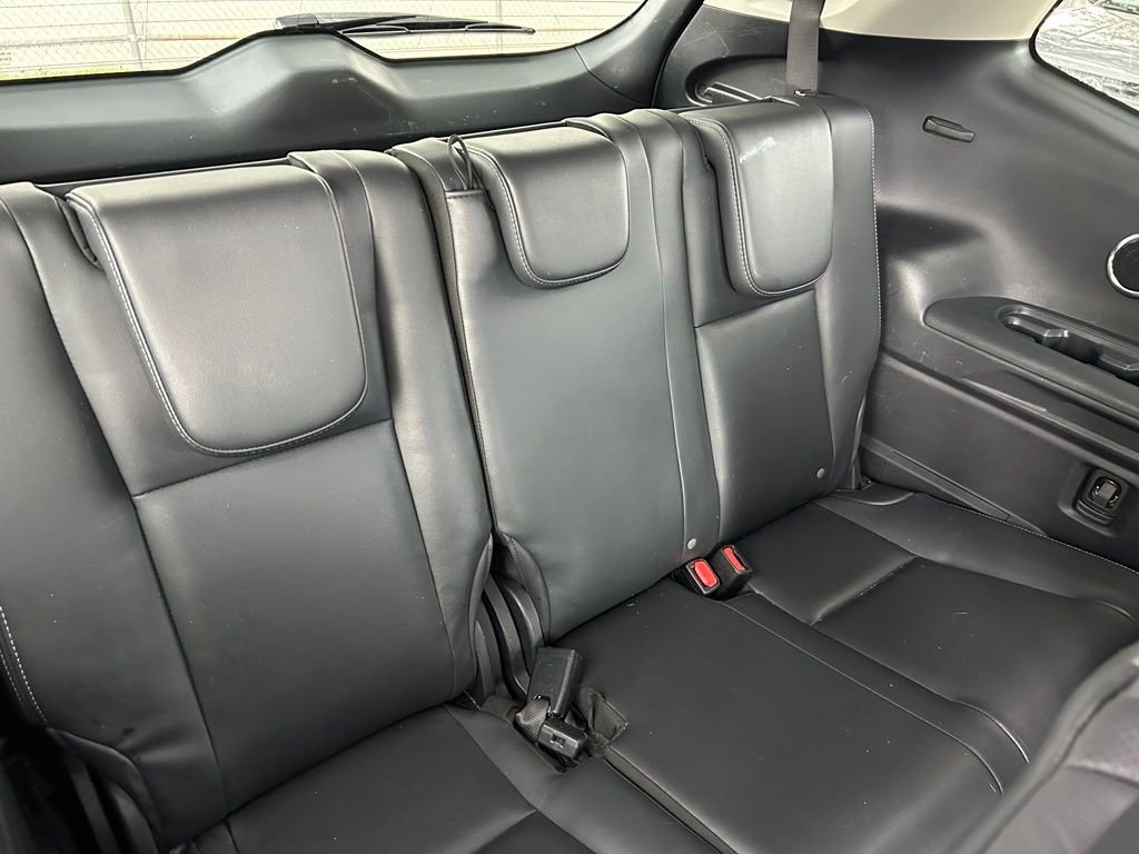 Used 2021 White Subaru Limited image 46