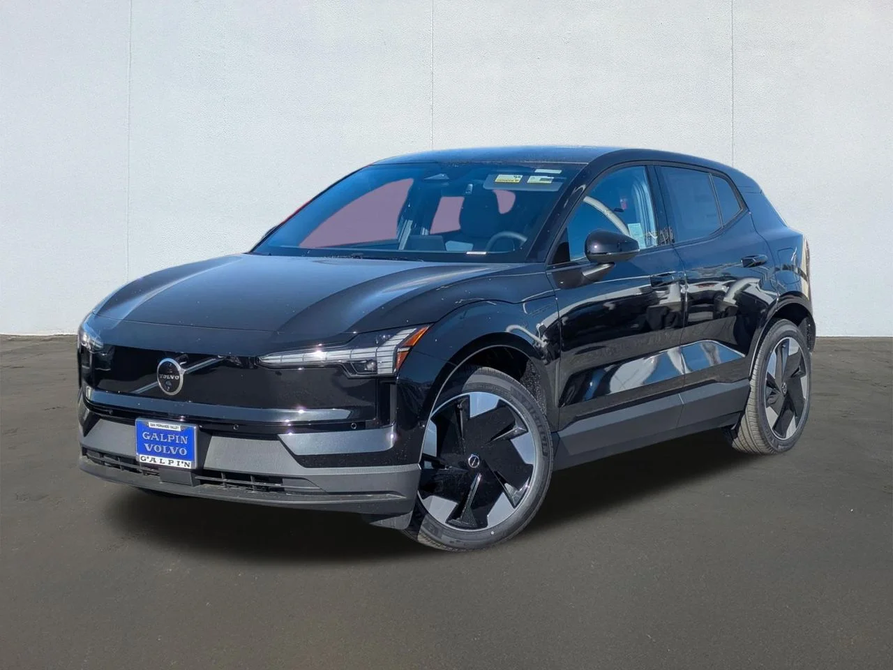 2026 Volvo EX30 Twin Motor Performance Ultra's photo
