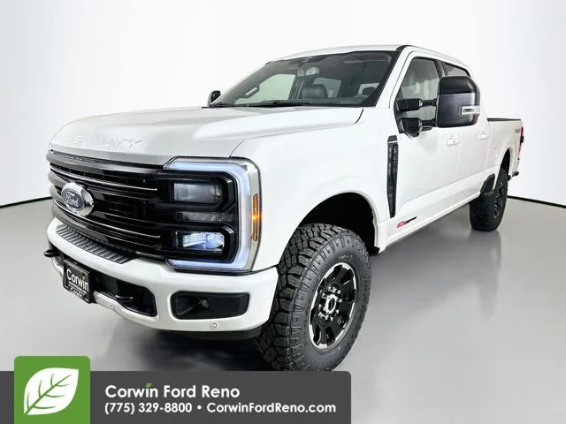 New 2026 Star White Metallic Tri-Coat Ford Platinum image 3