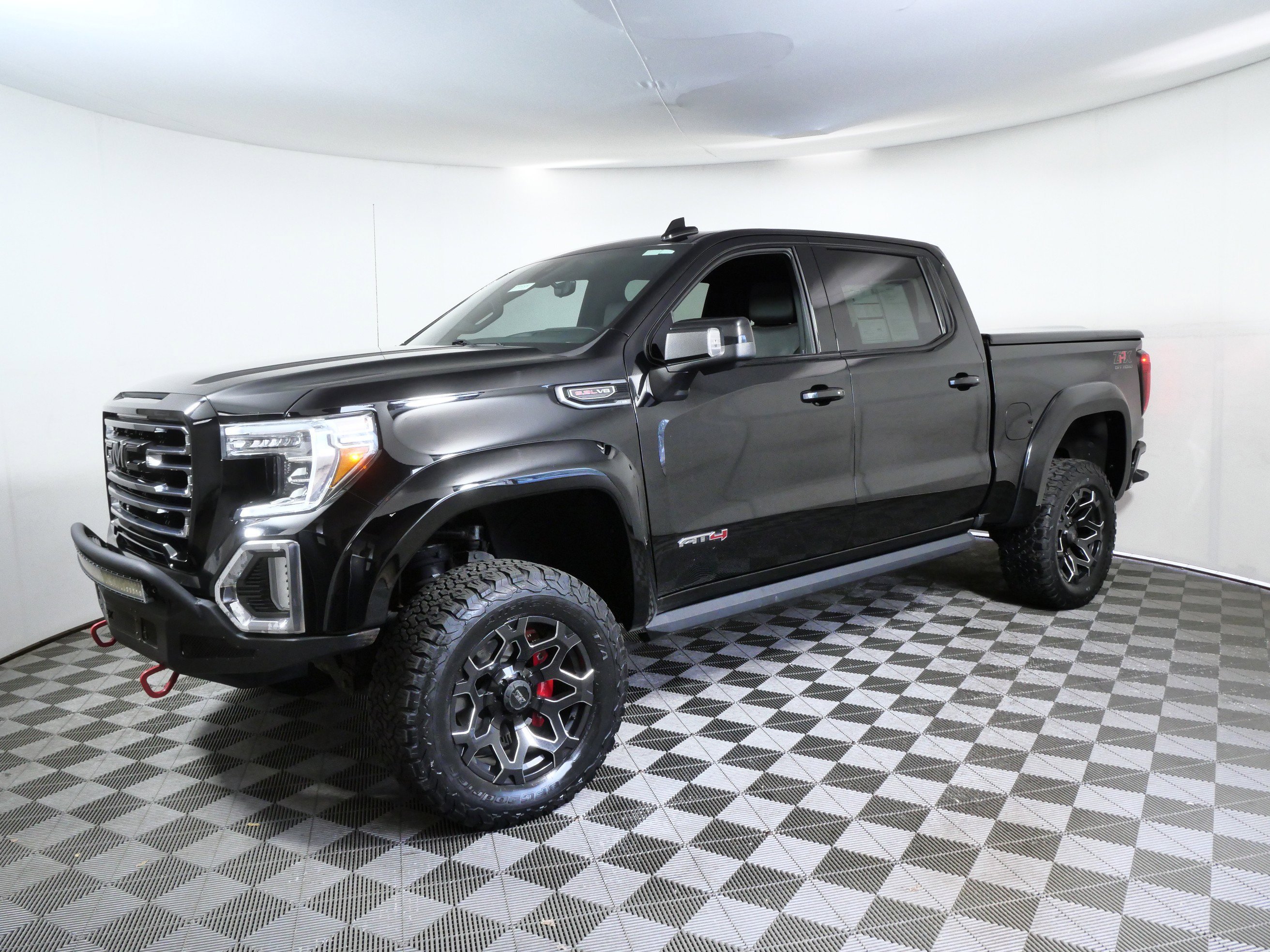 Certified Used 2020 Onyx Black GMC AT4 image 5