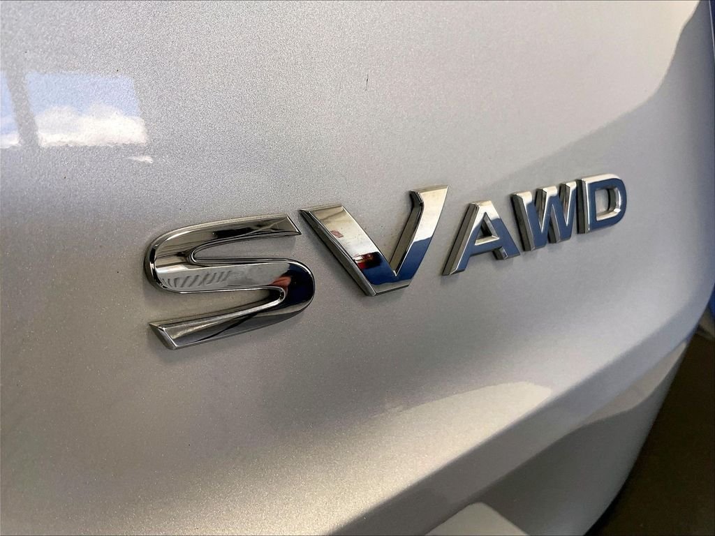 Used 2023 Silver Nissan SV image 29