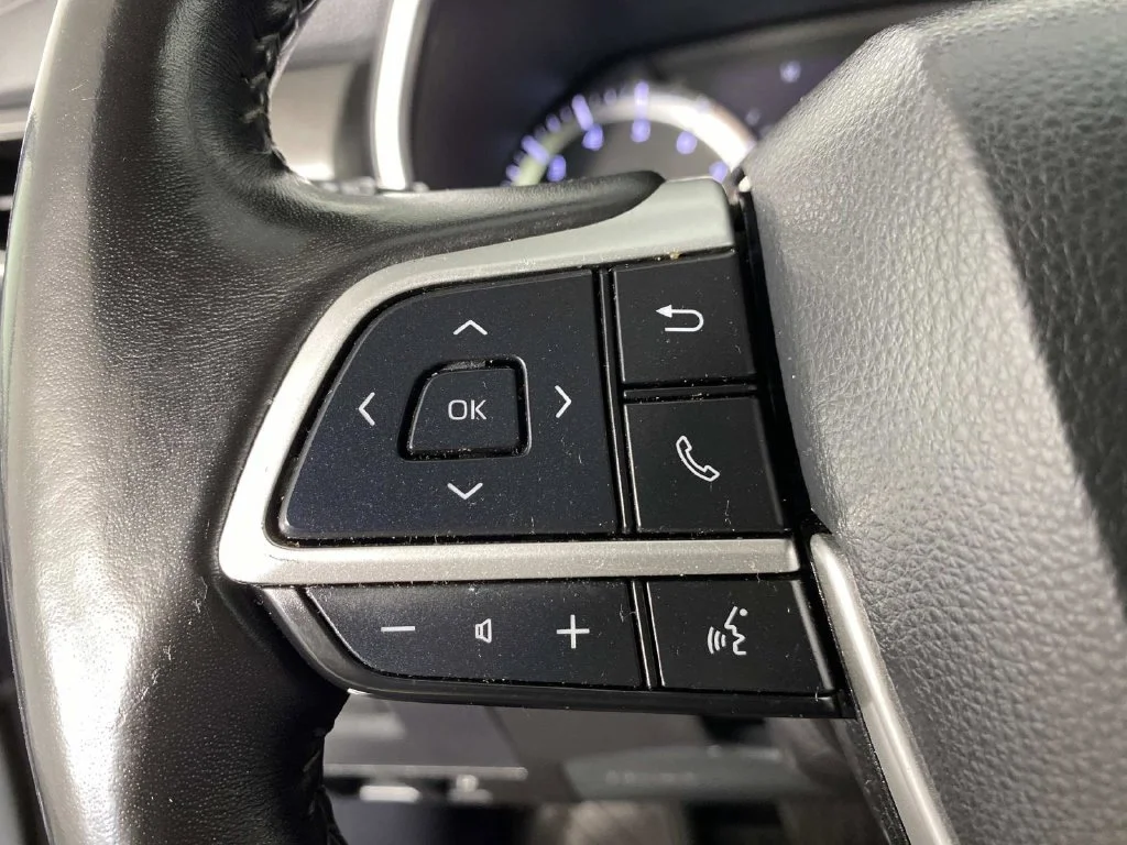 Used 2024 Celestial Silver Metallic Toyota XLE image 19
