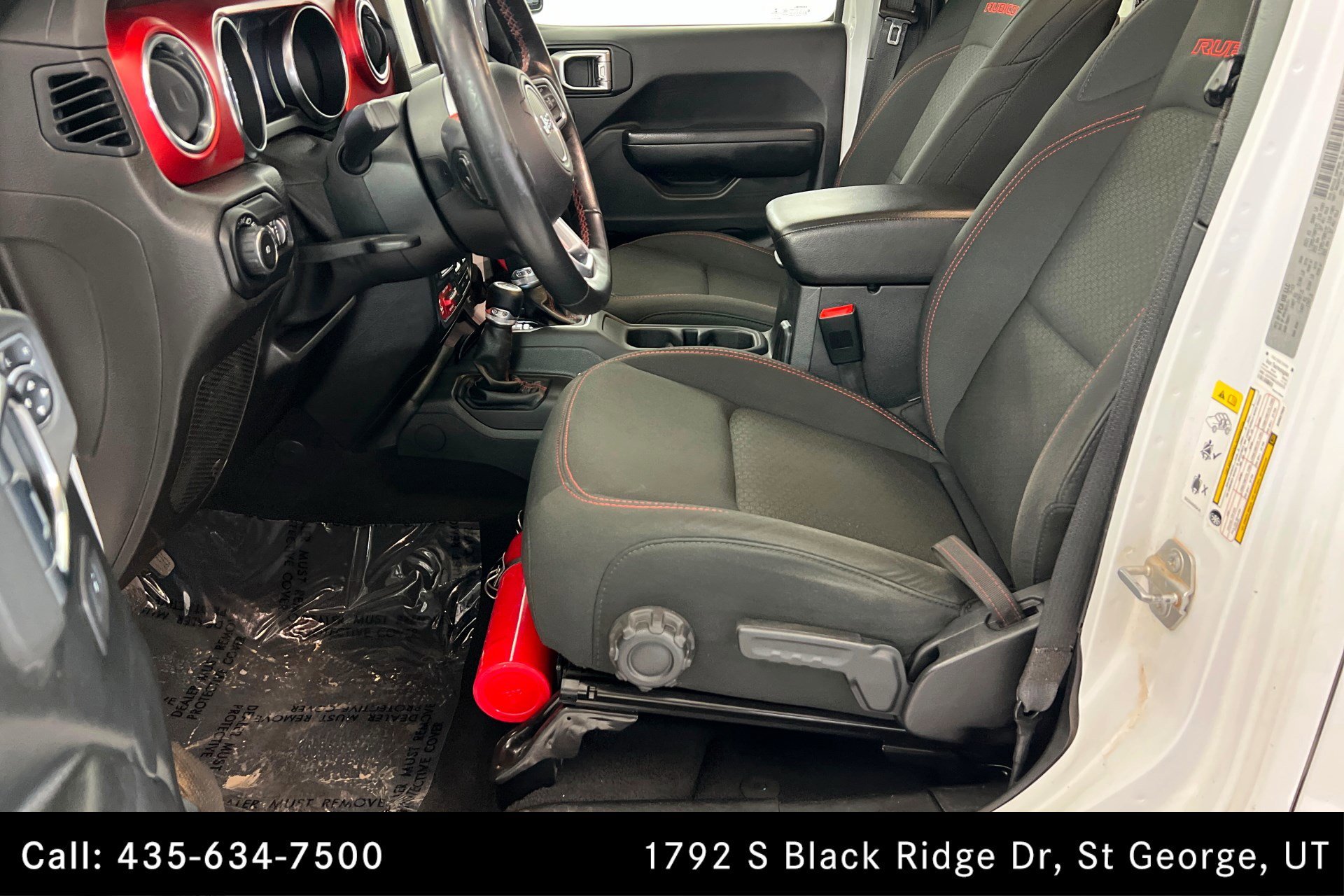 Used 2019 Bright White Clearcoat Jeep Rubicon image 18