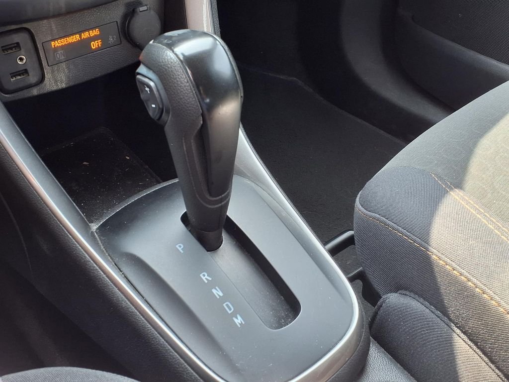 Used 2019 White Chevrolet LS image 25