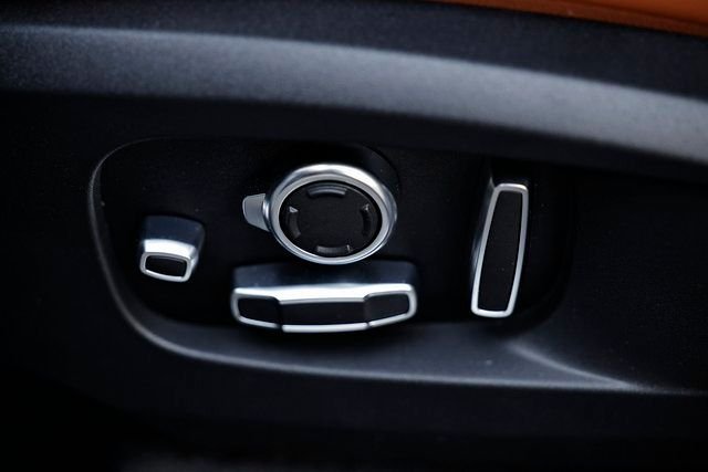 2026 Jaguar F-Pace R-Dynamic S - Photo 22