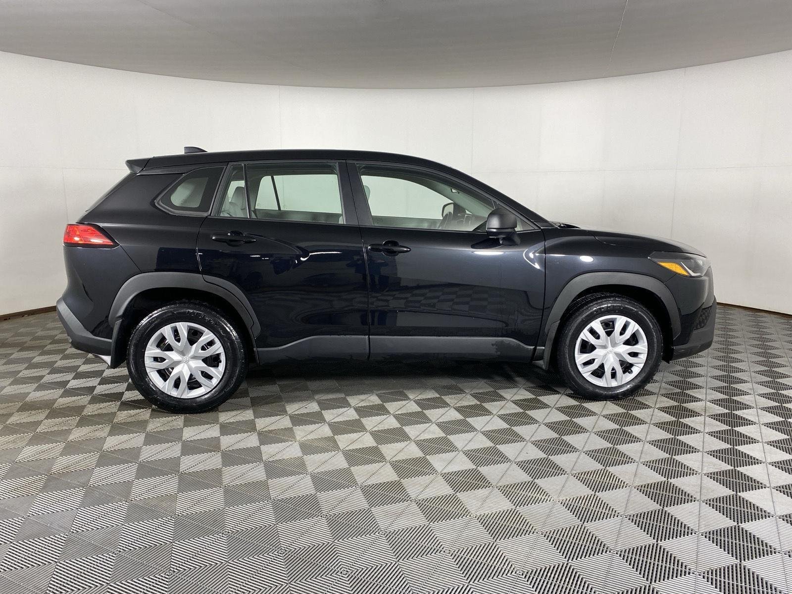Used 2023 Jet Black Toyota L image 11
