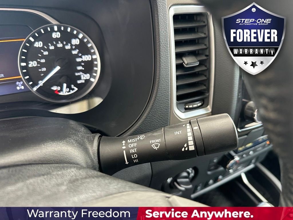 Used 2022 Gray Nissan SV image 22