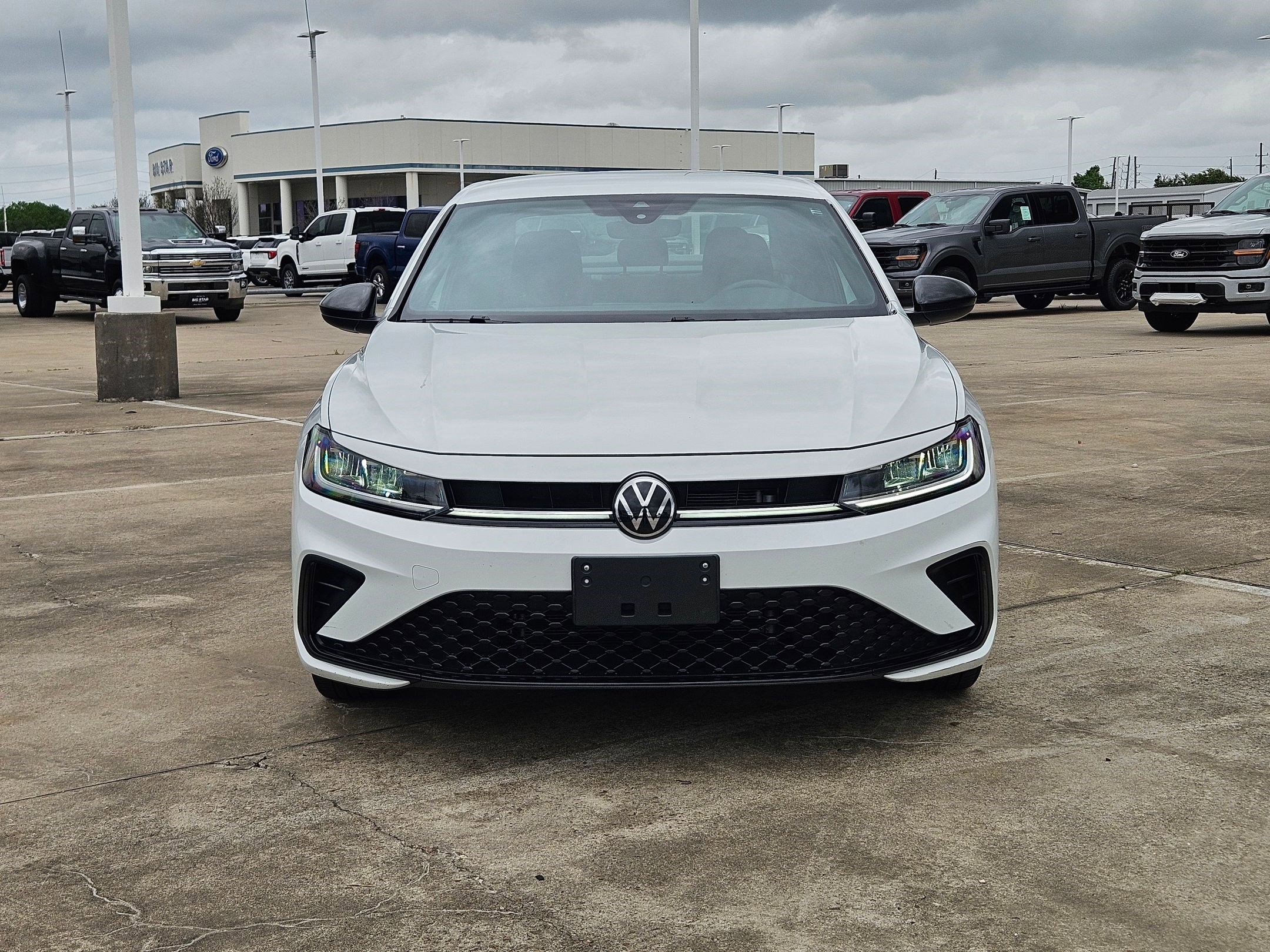 Certified Used 2025 Pure White Volkswagen 1.5T Sport image 8
