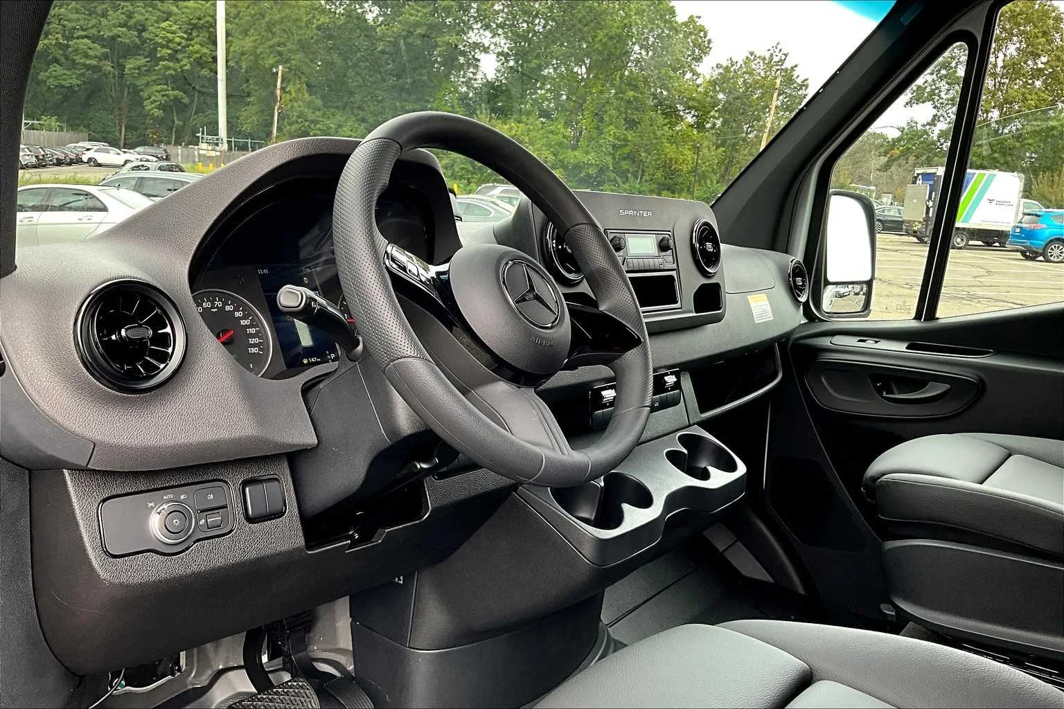 2025 Mercedes-Benz Sprinter Cargo Van Base - Photo 9