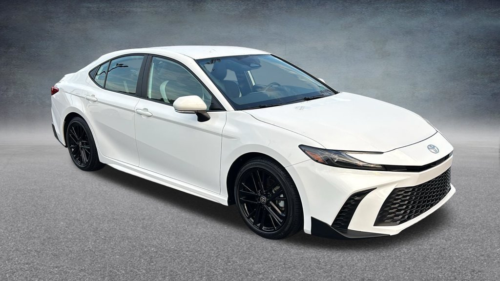 Used 2025 Ice Toyota SE image 2