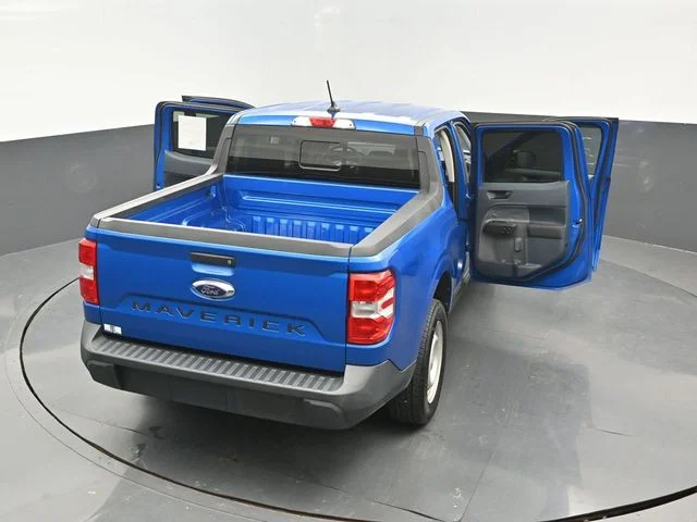 Certified Used 2022 Blue Metallic Ford XL image 25