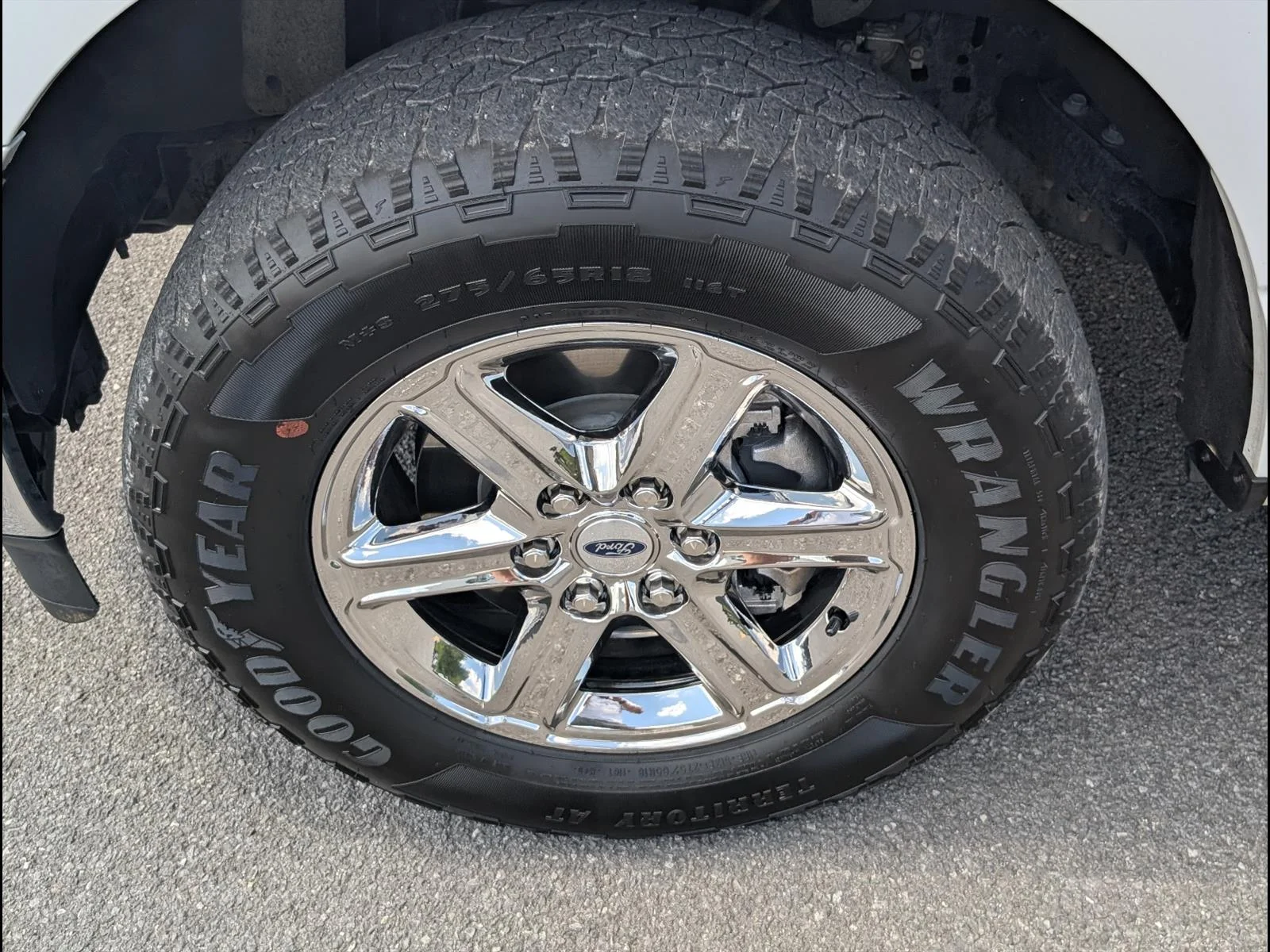 Used 2025 White Ford XLT image 23