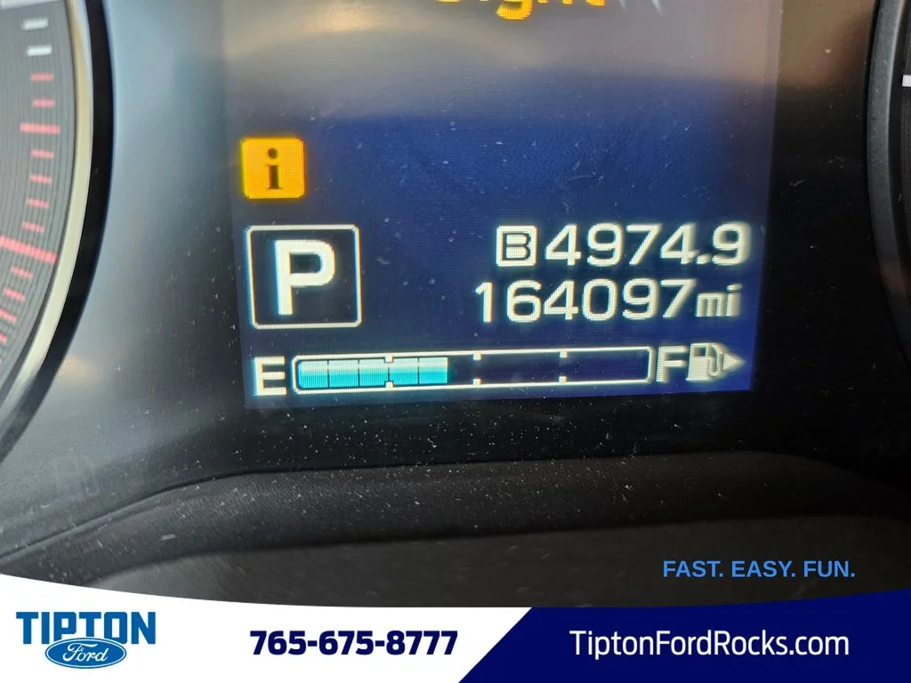 Used 2019 Crystal White Pearl Subaru 2.0i image 9