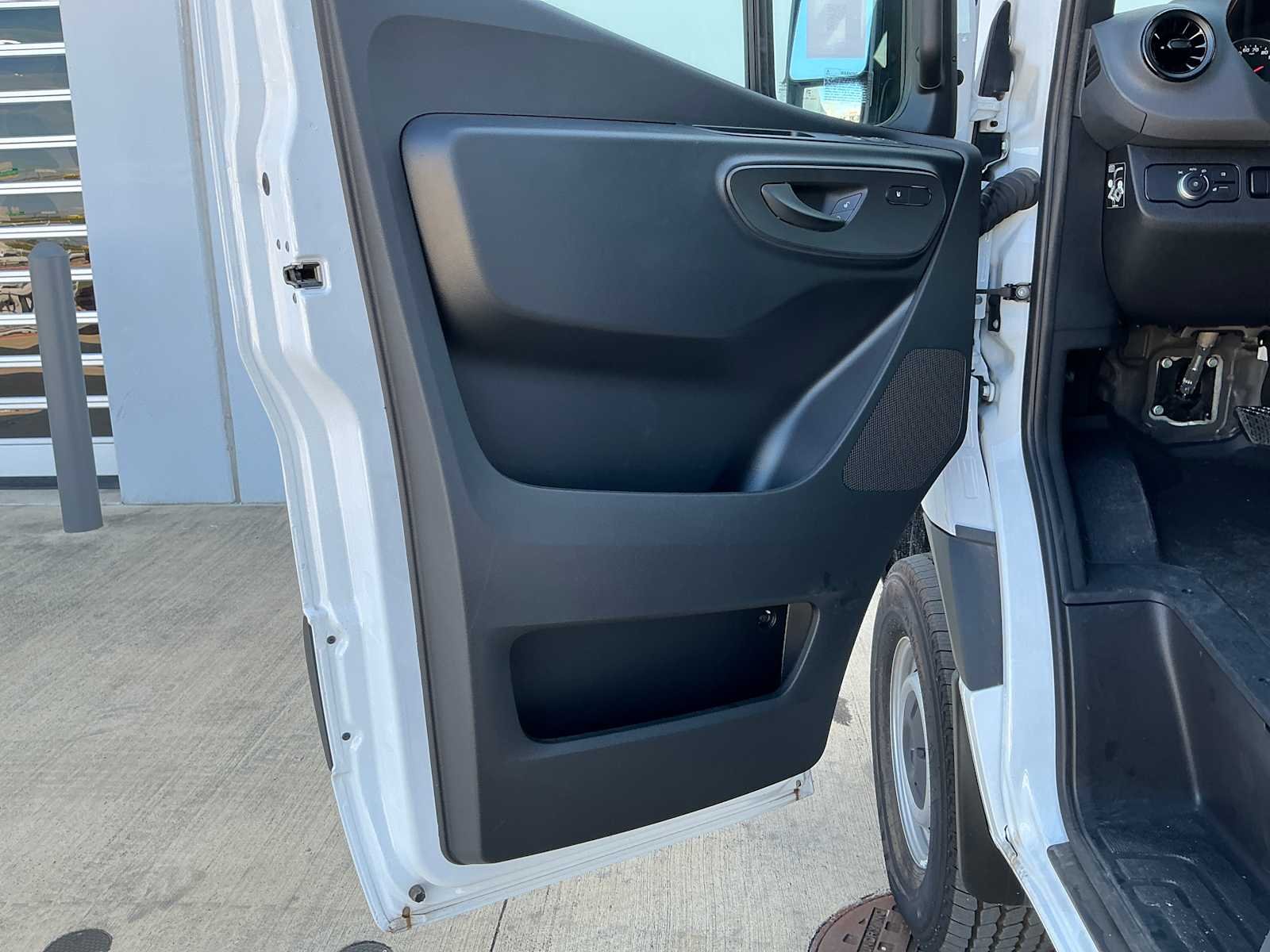 2025 Mercedes-Benz Sprinter Cargo Van Base - Photo 9