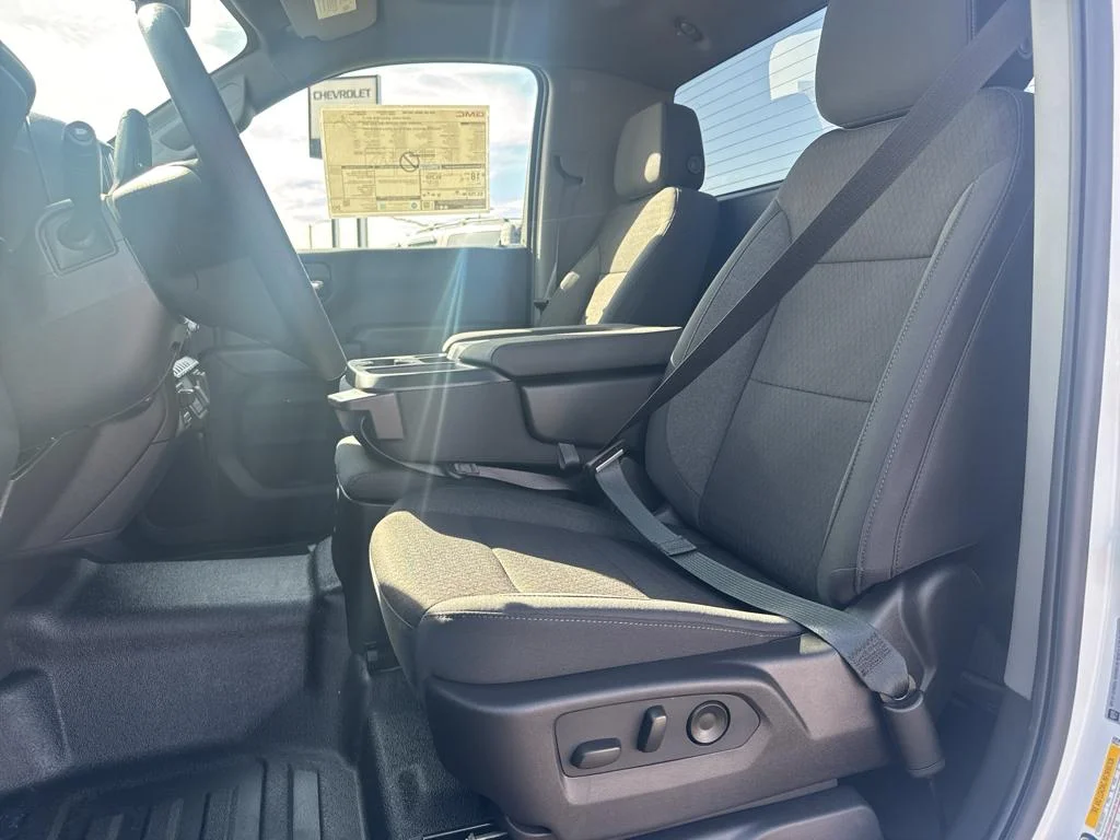 New 2026 Summit White GMC Pro image 11