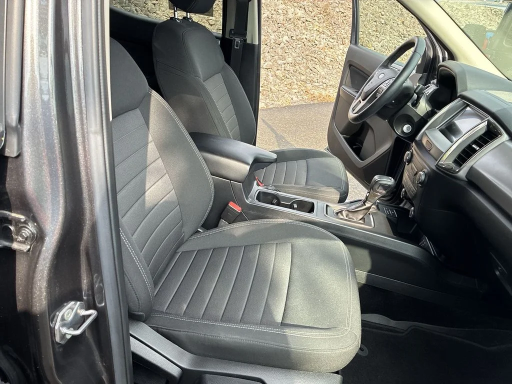 Used 2019 Gray Ford XLT image 21