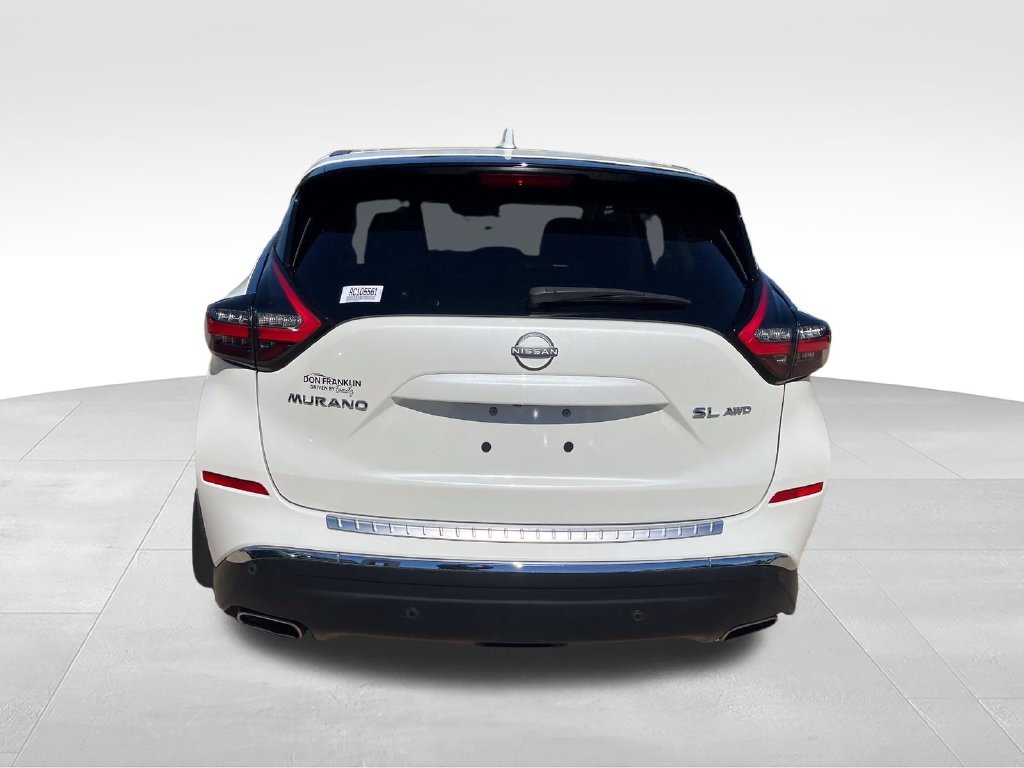 Used 2024 White Nissan SL image 4