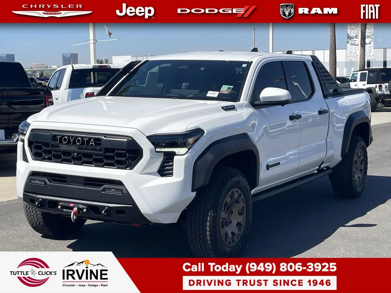 Used 2026 Ice Cap Toyota TRAILHUNTER HYBRI image 12