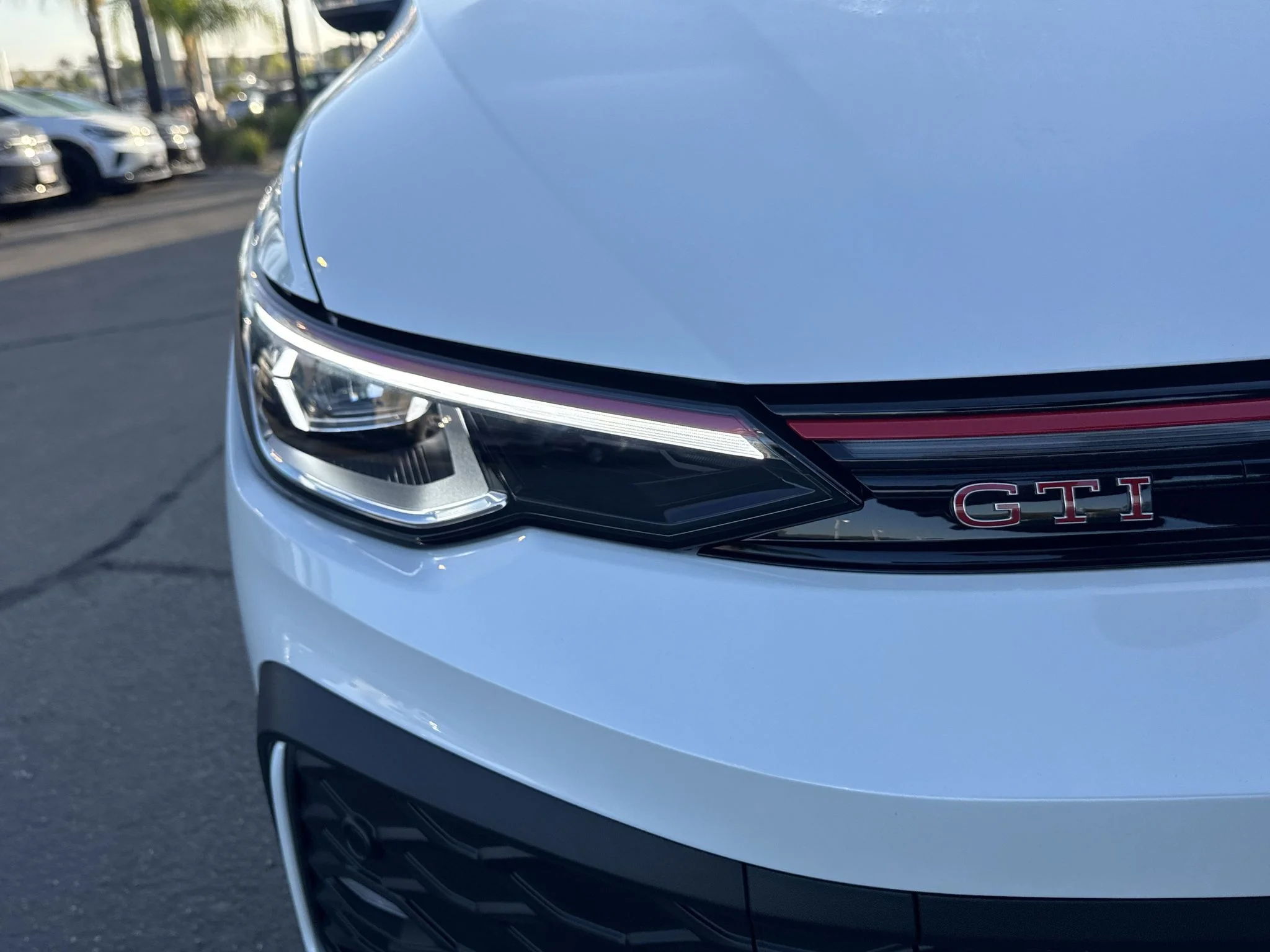 New 2026 Opal White Pearl Volkswagen SE image 9