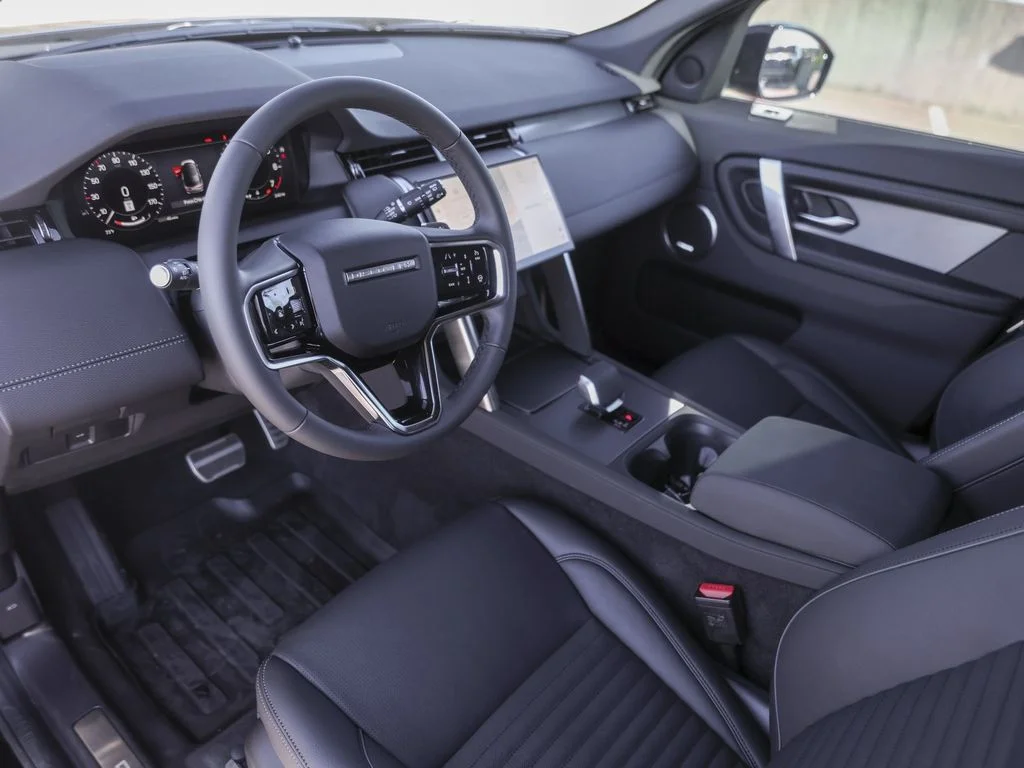 New 2025 Black Land Rover SE image 16